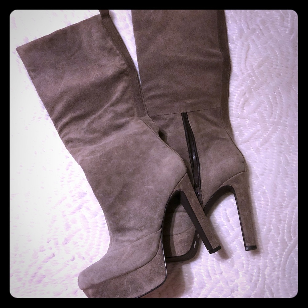 Grey suede boots size 8